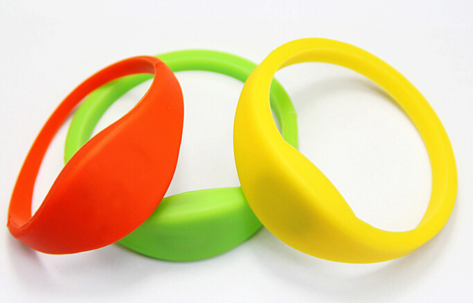 rfid硅膠腕帶標簽細節(jié)圖